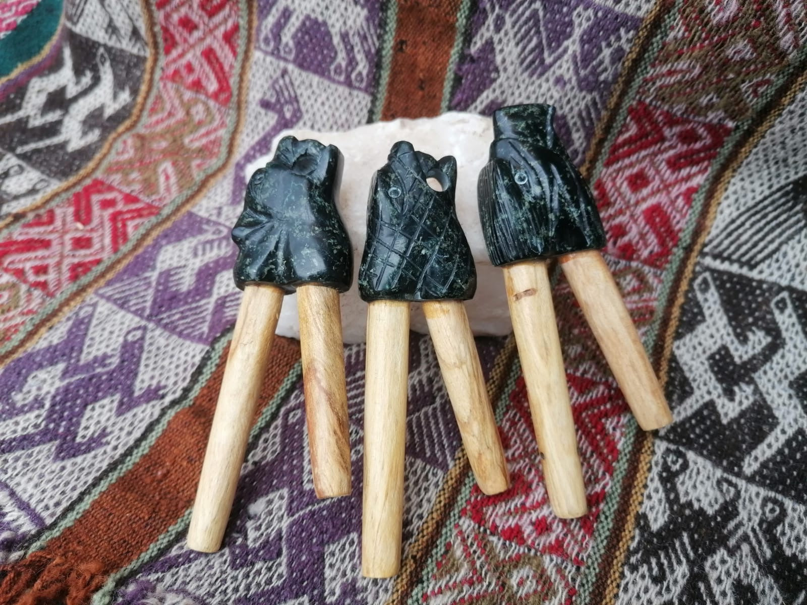 Stone & Rosewood Totem Kuripe